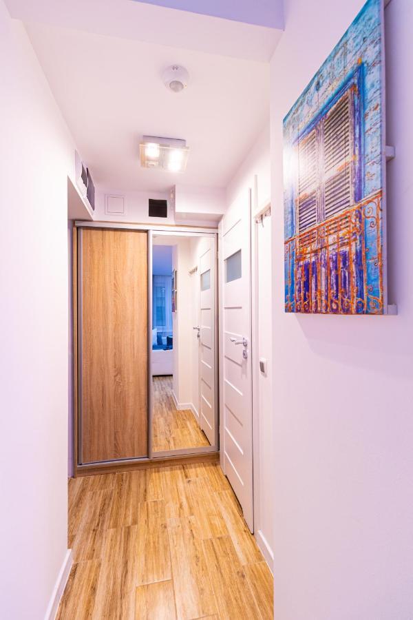 Apartament Srodmiescie Appartamento Gdynia Esterno foto