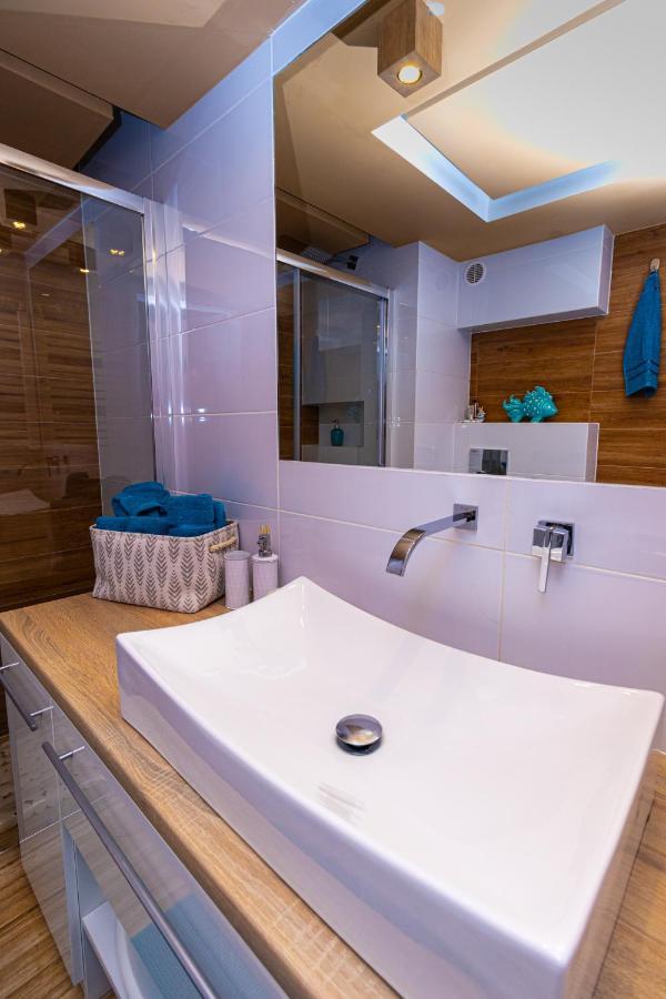 Apartament Srodmiescie Appartamento Gdynia Esterno foto