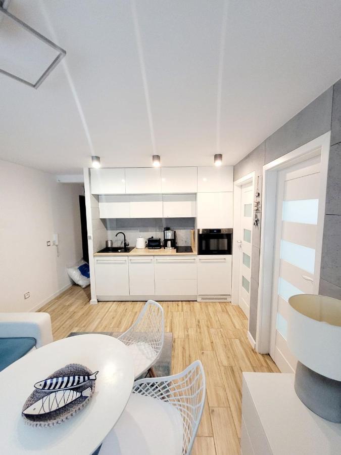 Apartament Srodmiescie Appartamento Gdynia Esterno foto